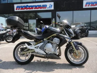 Kawasaki ER-6N (2006 - 09) usata