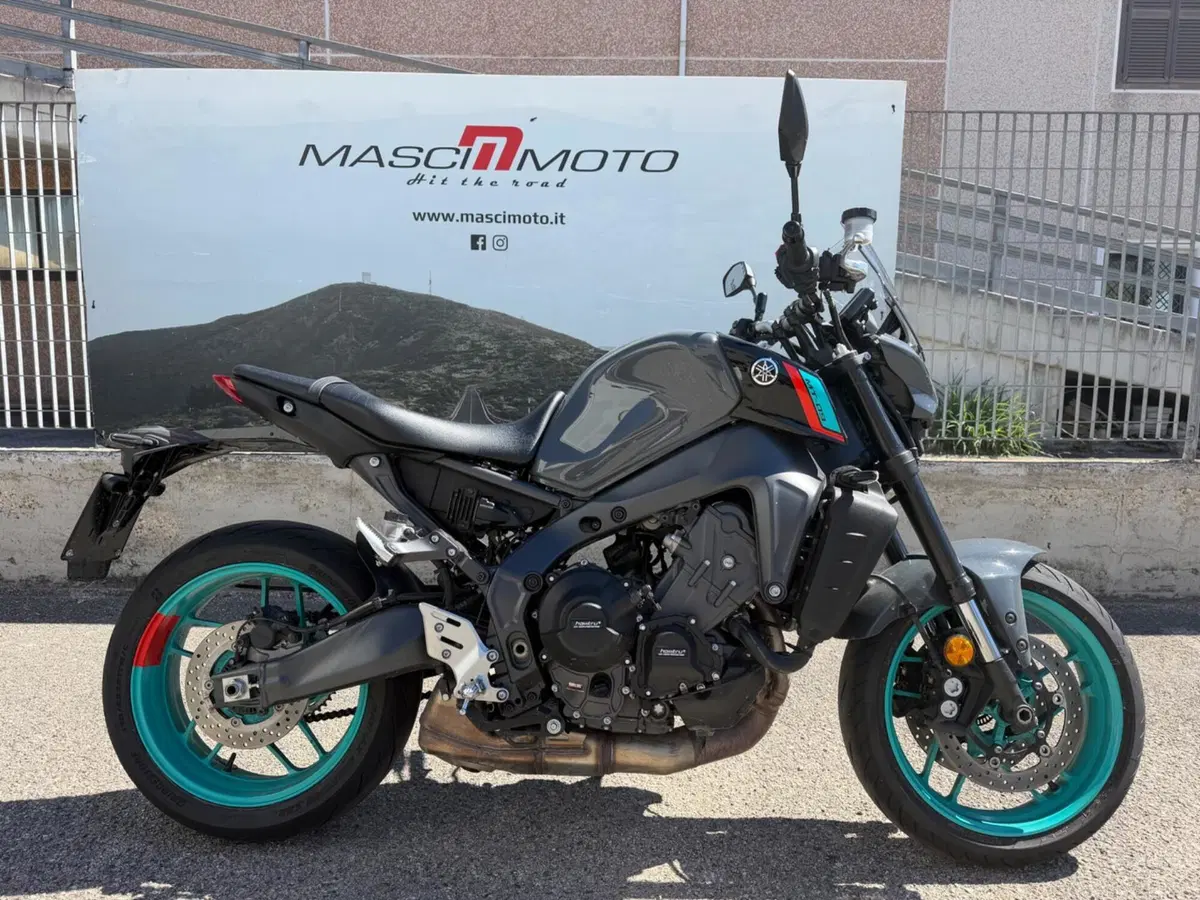 Yamaha MT-09 (2021 - 23)