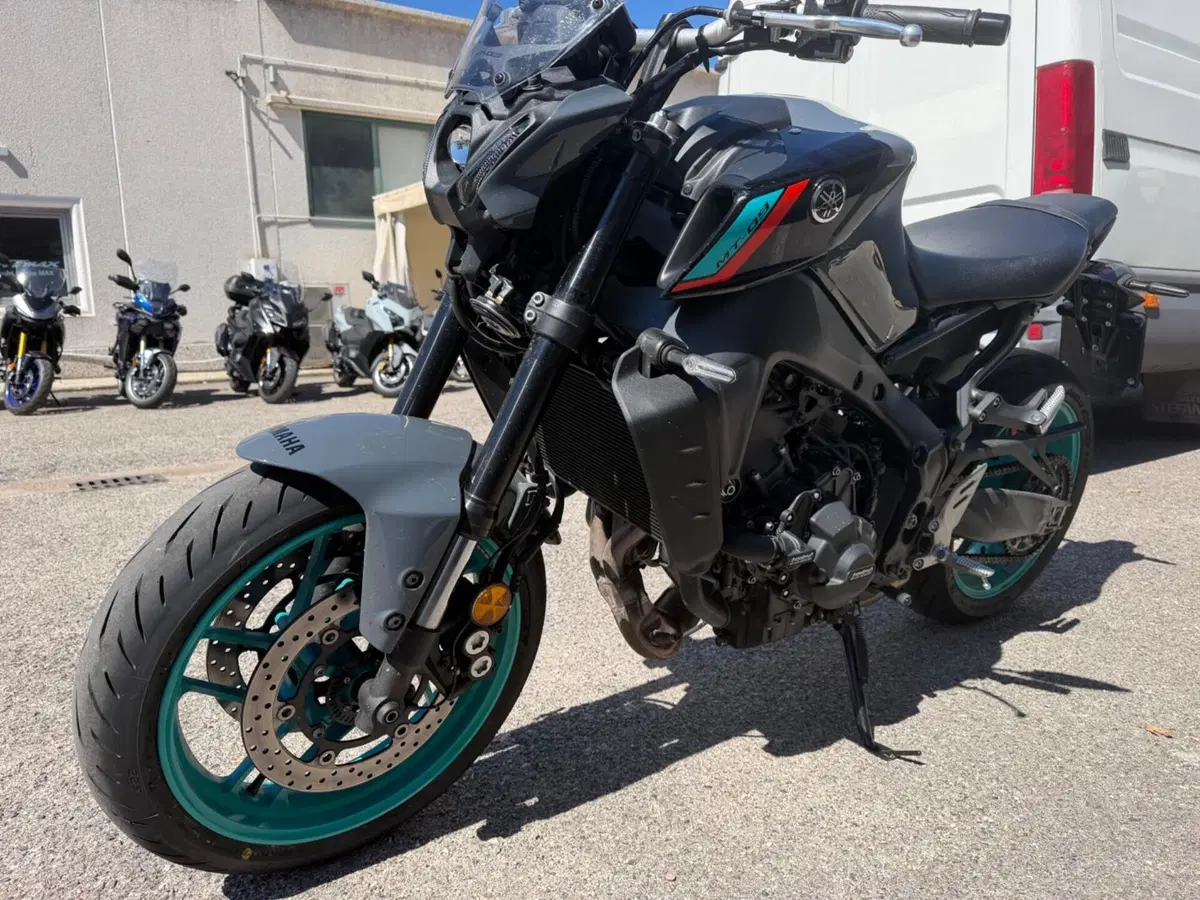 Yamaha MT-09 (2021 - 23) (3)