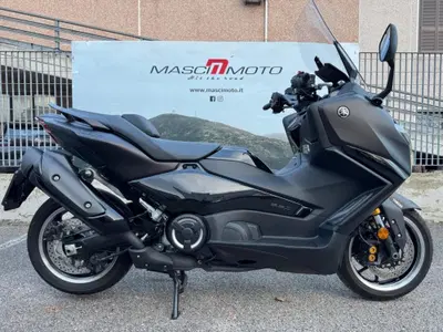 Yamaha T-Max 560 Tech Max (2022 - 24) usata