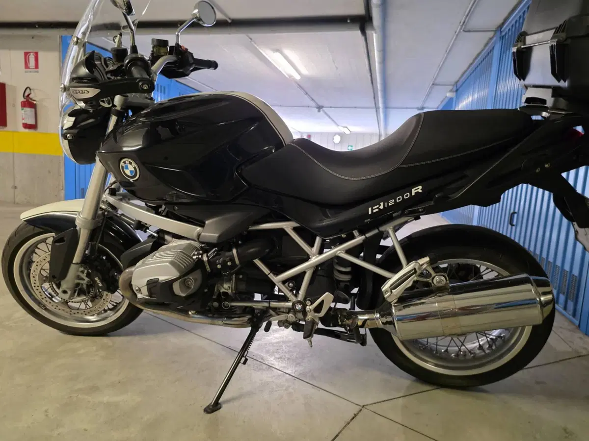 Bmw R 1200 R Classic (2011 - 12) (3)