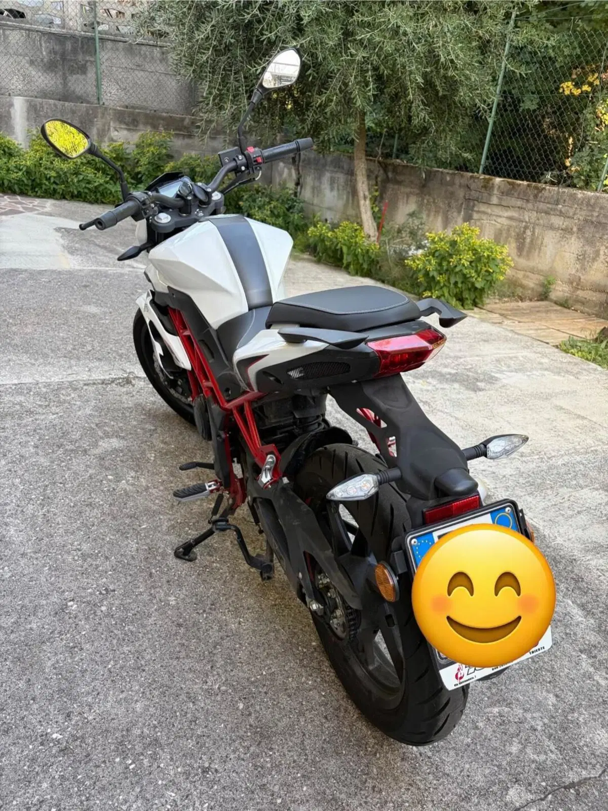 Benelli BN 125 (2021 - 25) (4)