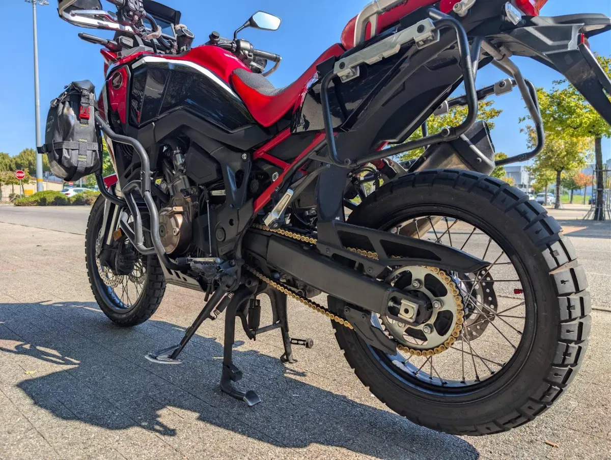 Honda Africa Twin CRF 1100L Urban (2020 - 21) (6)