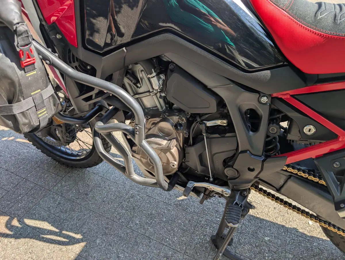 Honda Africa Twin CRF 1100L Urban (2020 - 21) (13)