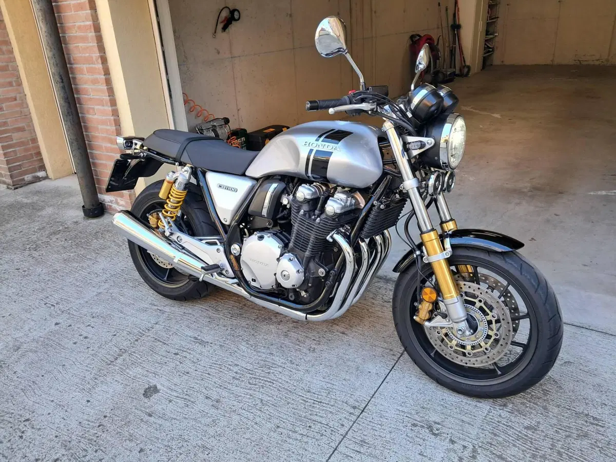 Honda CB 1100 RS (2017 - 20) (3)