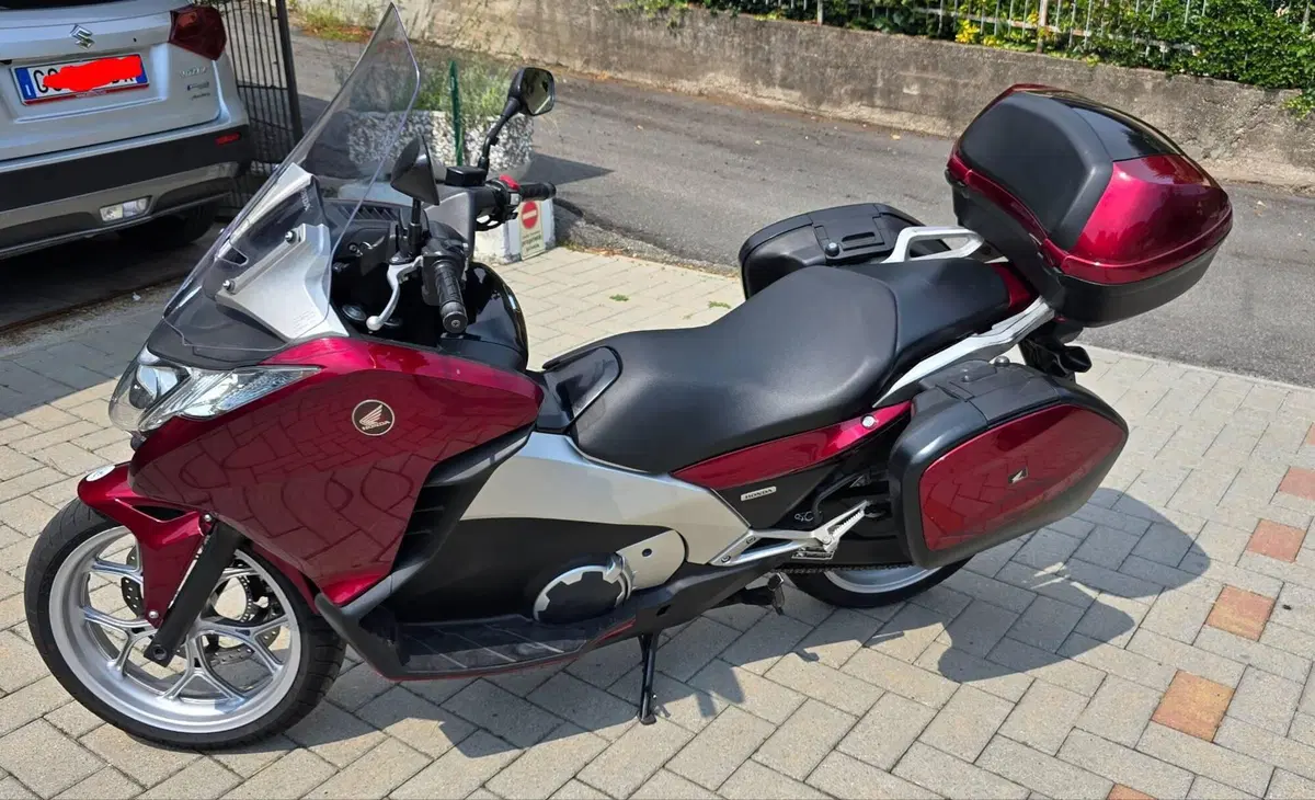 Honda Integra 700 (2011 - 13) (3)
