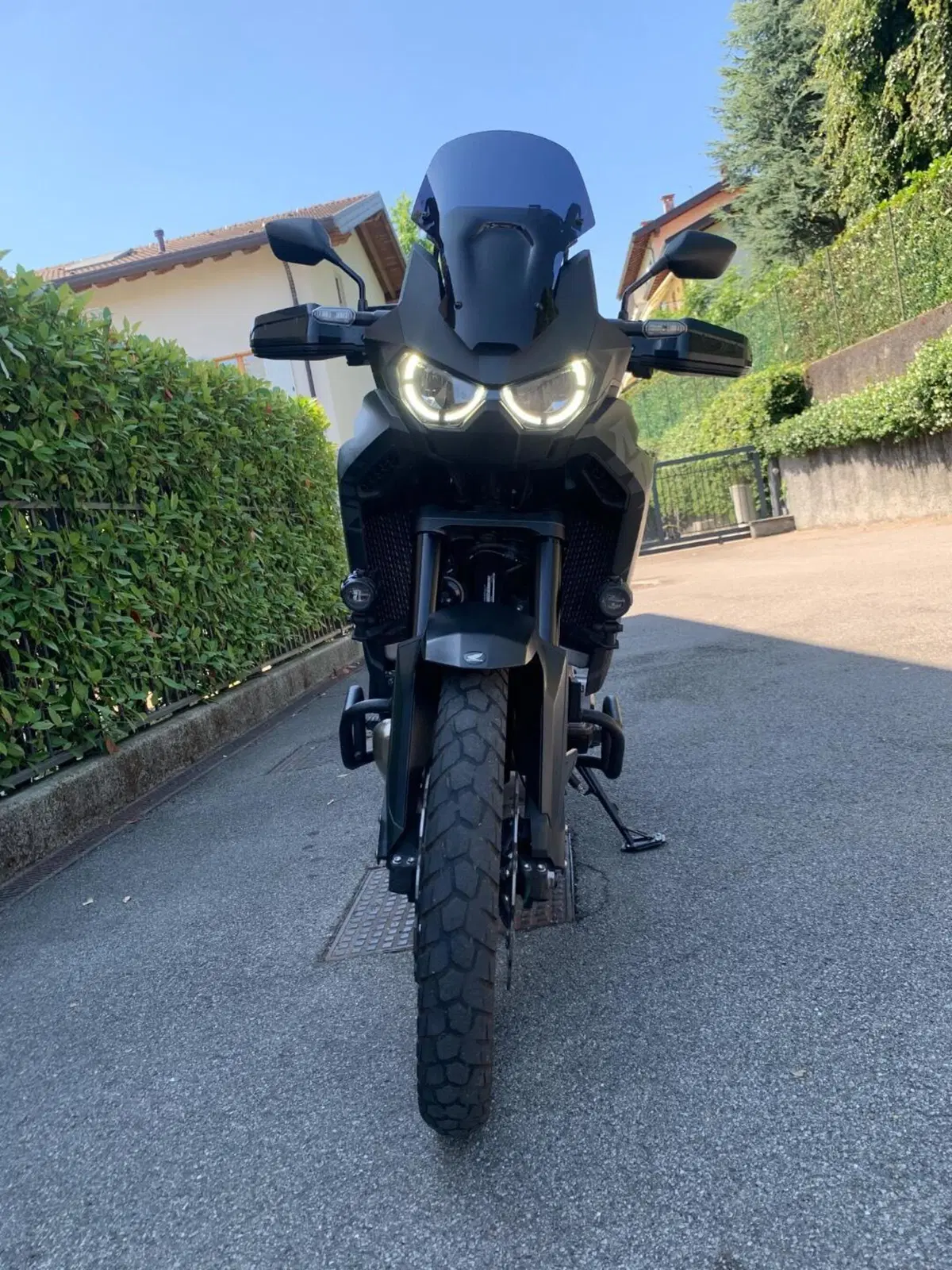 Honda Africa Twin CRF 1100L (2022 - 23) (3)