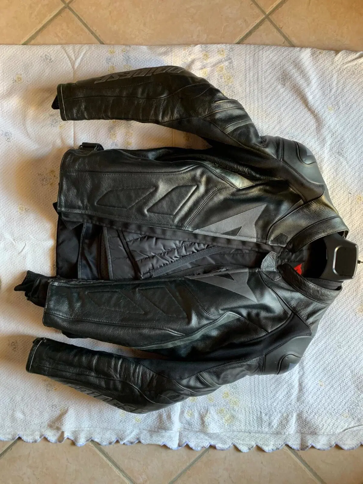 Dainese G. Avro D1 P – Giacca moto in pelle – TG 5