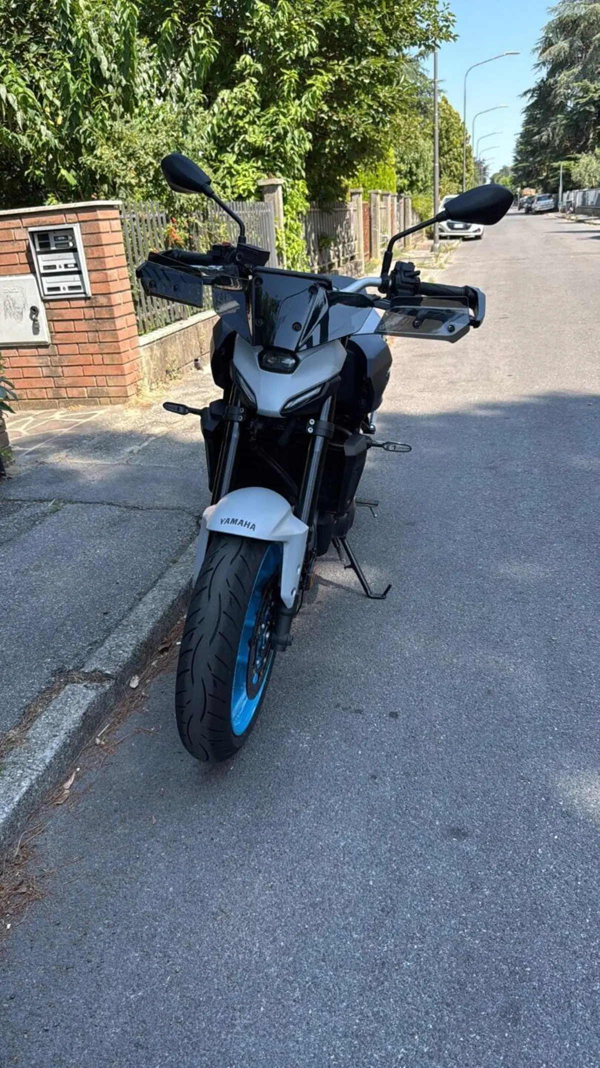 Yamaha MT-07 Y-AMT (2025 - 26) (2)