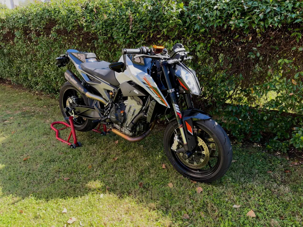 KTM 790 Duke L (2023 - 24)