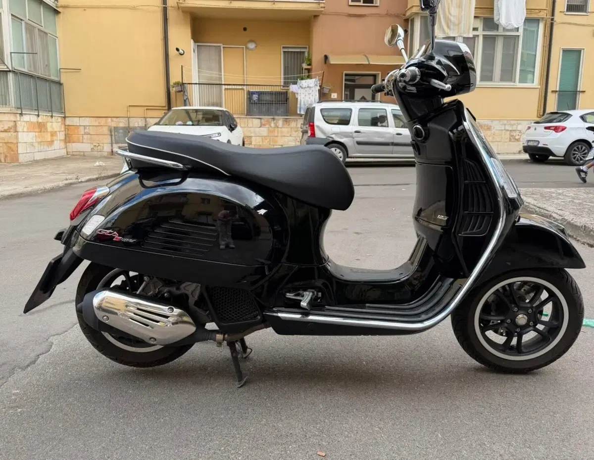 Vespa GTS 125 Super (2021 - 24) (3)