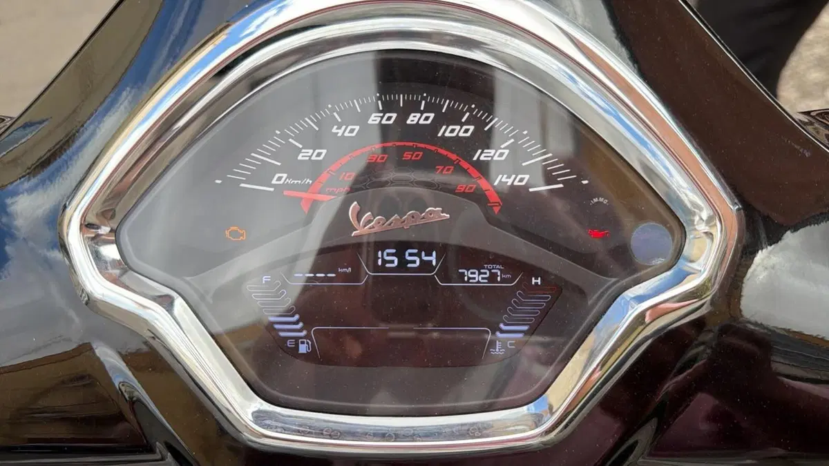 Vespa GTS 125 Super (2021 - 24) (6)