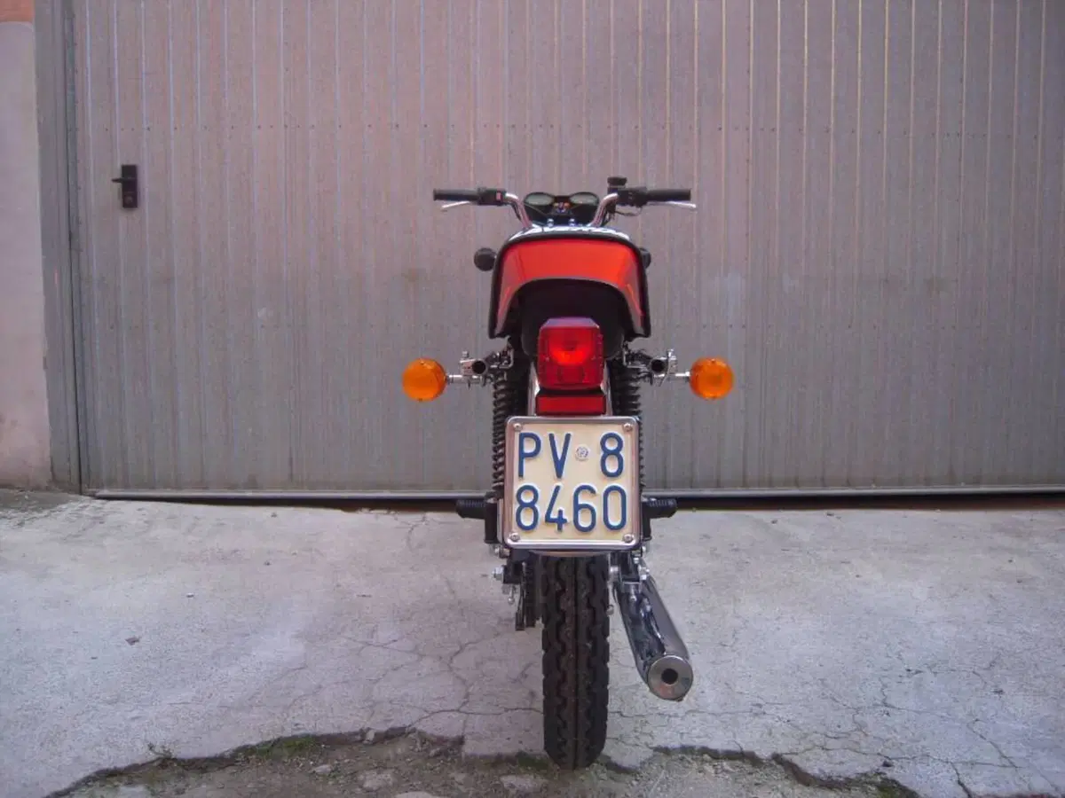 Laverda 125LZ (3)