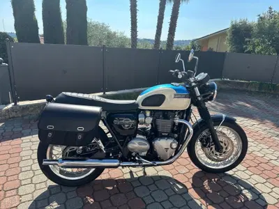 Triumph Bonneville T120 (2026) usata