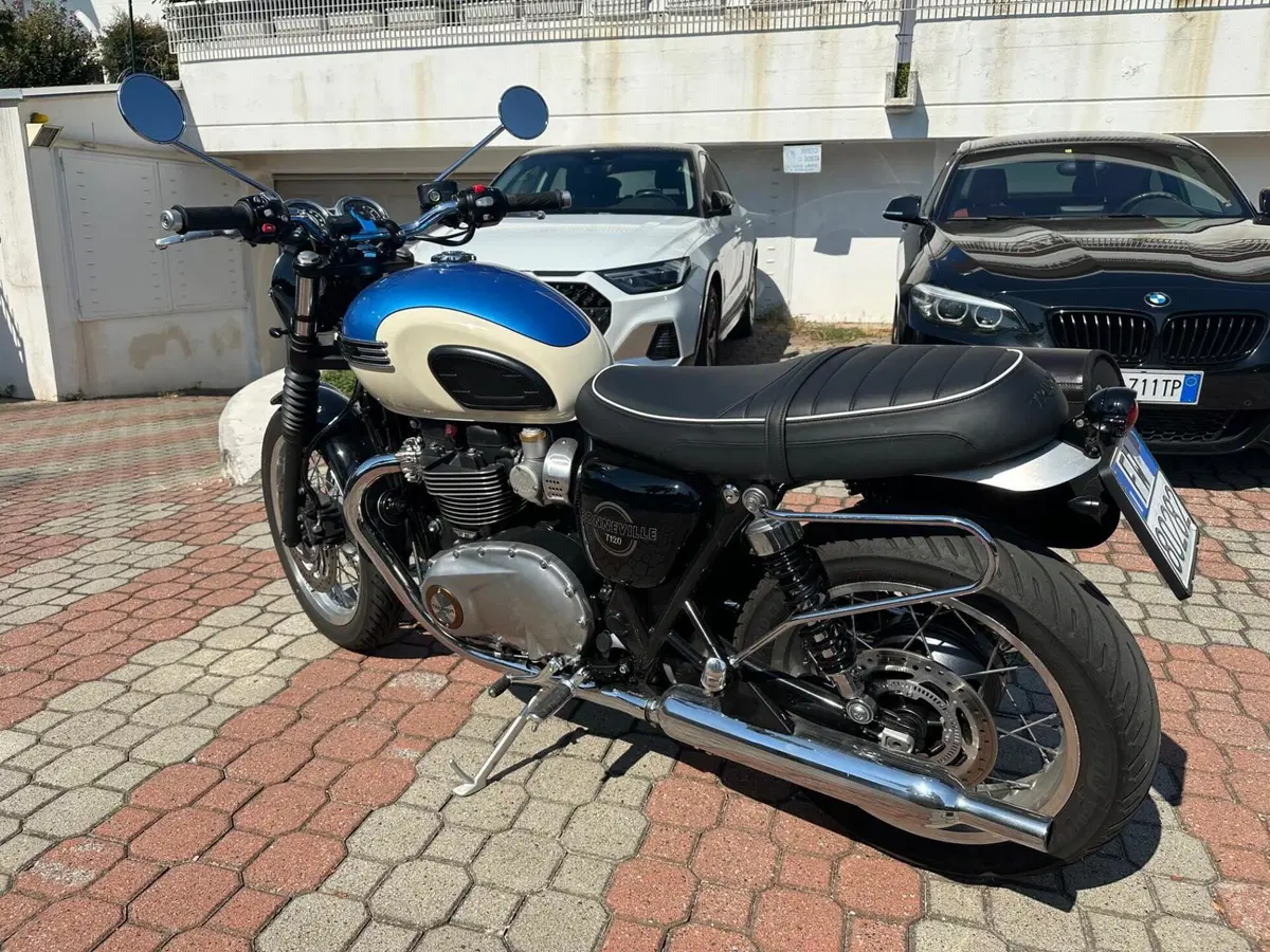 Triumph Bonneville T120 (2026) (4)