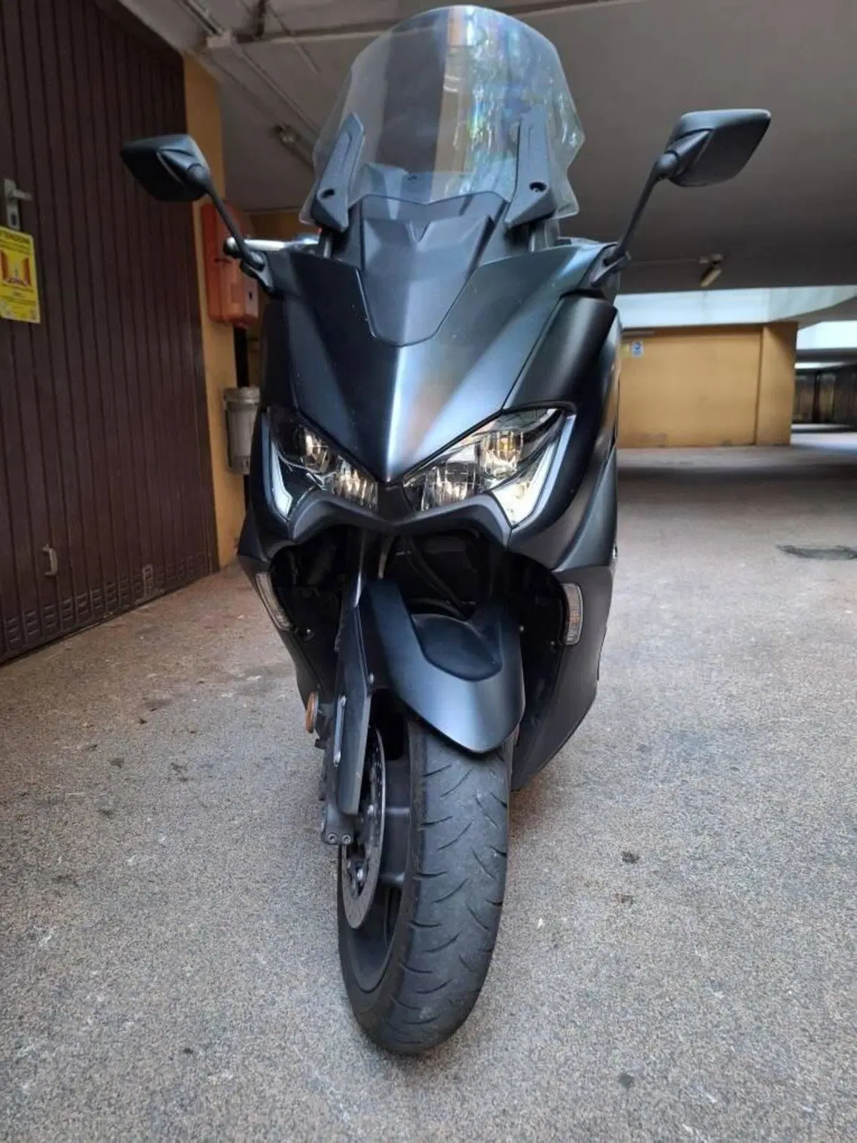 Yamaha T-Max 560 (2020 - 21) (2)