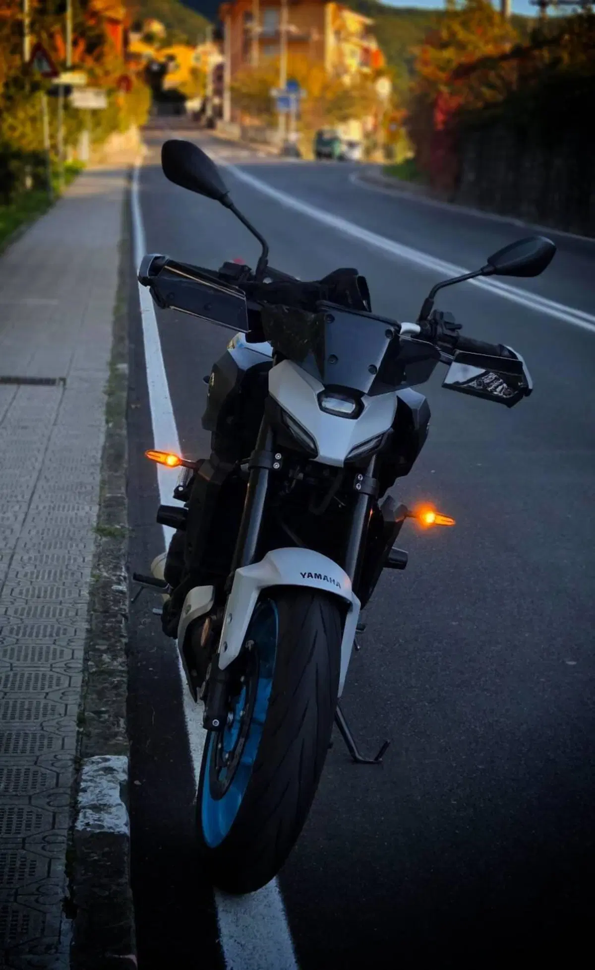 Yamaha MT-07 Y-AMT (2025 - 26) (11)