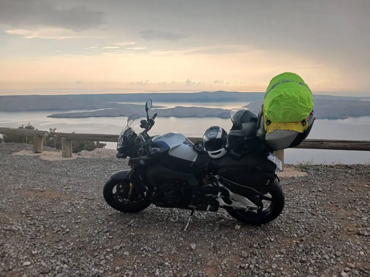 Yamaha MT-10 SP (2022 - 25) (3)