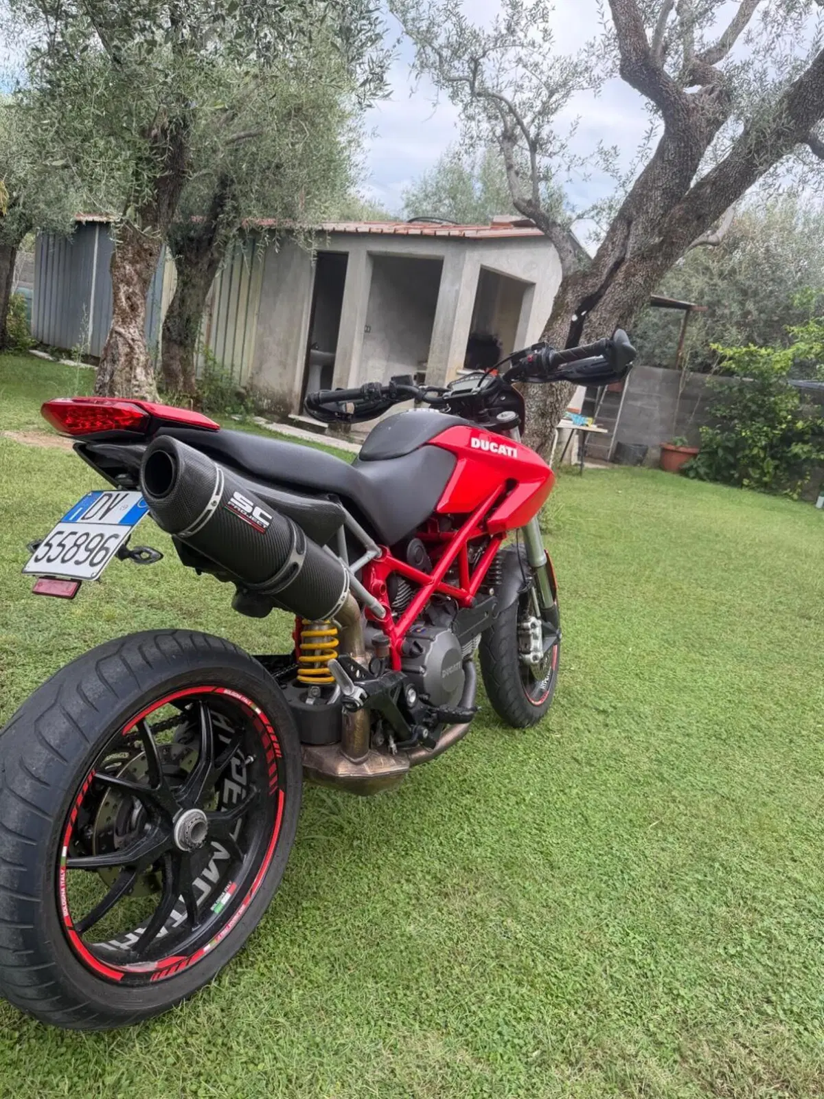 Ducati Hypermotard 796 (2012)