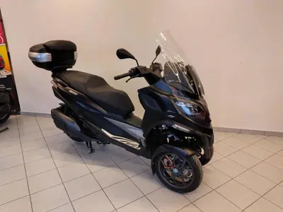 Piaggio MP3 530 ABS Hpe (2023 - 24) usata