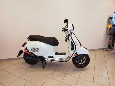 Vespa GTS 125 Supersport (2025 - 26) usata