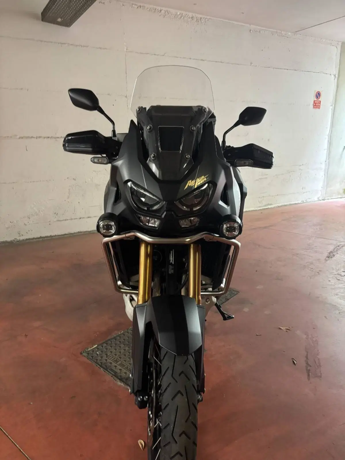 Honda Africa Twin CRF 1100L Adventure Sports DCT Travel Edition (2024 - 26) (3)