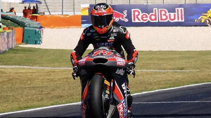 MotoGP 2026. GP di San Marino a Misano. Moto2: Manu Gonzalez vince, ma è caos in partenza! Piqueras innesca la caduta di Agius e Holgado, Arbolino 5°[CLASSIFICA]