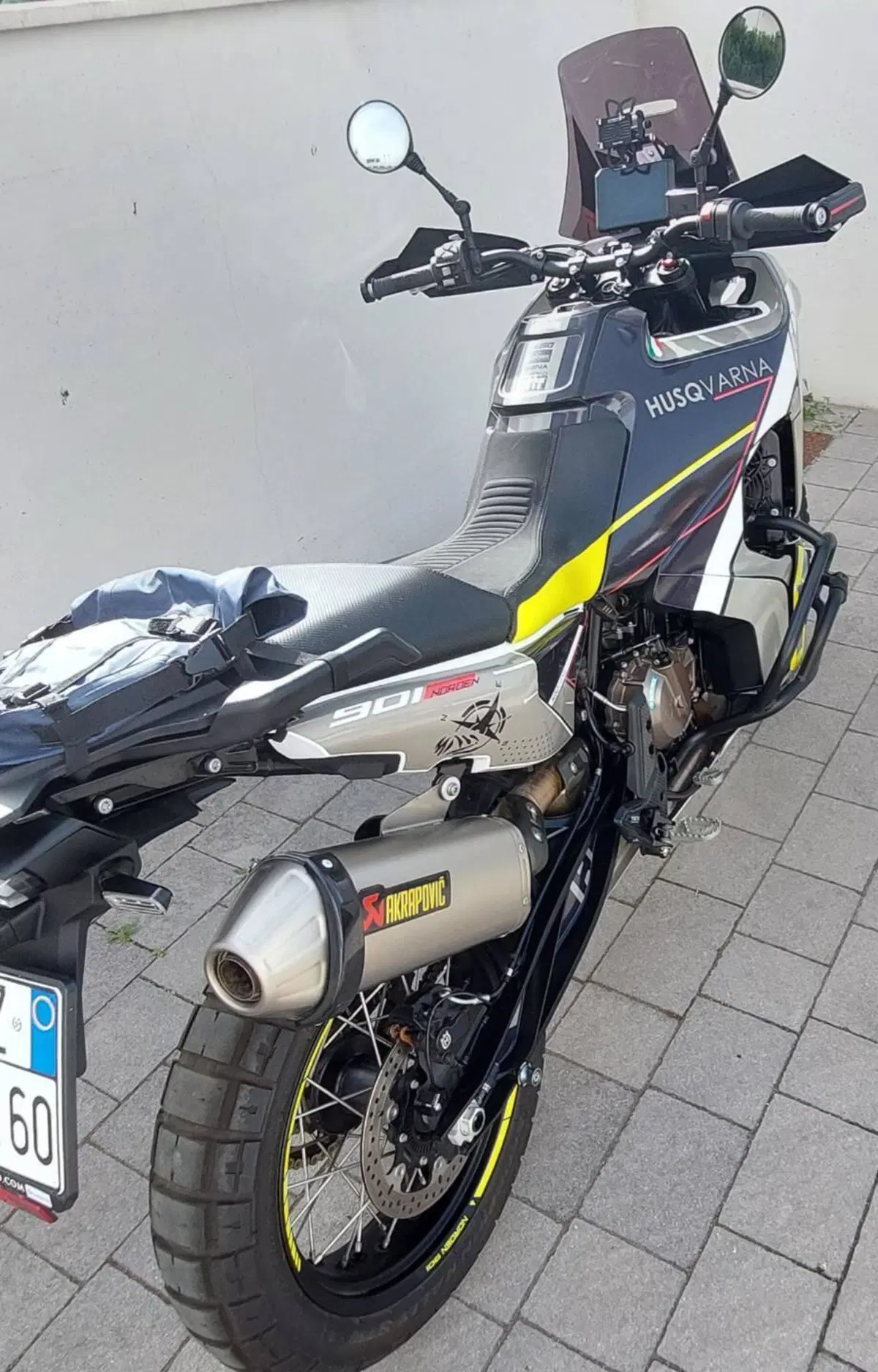 Husqvarna Norden 901 (2022 - 26) (9)