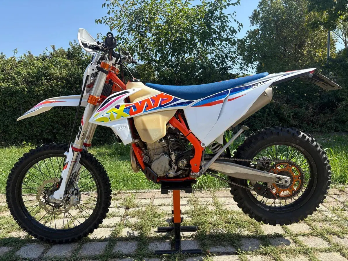 KTM 500 EXC-F Six Days (2022) (5)