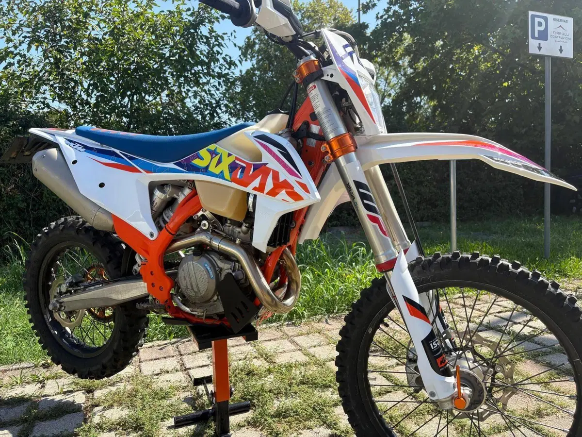 KTM 500 EXC-F Six Days (2022) (9)