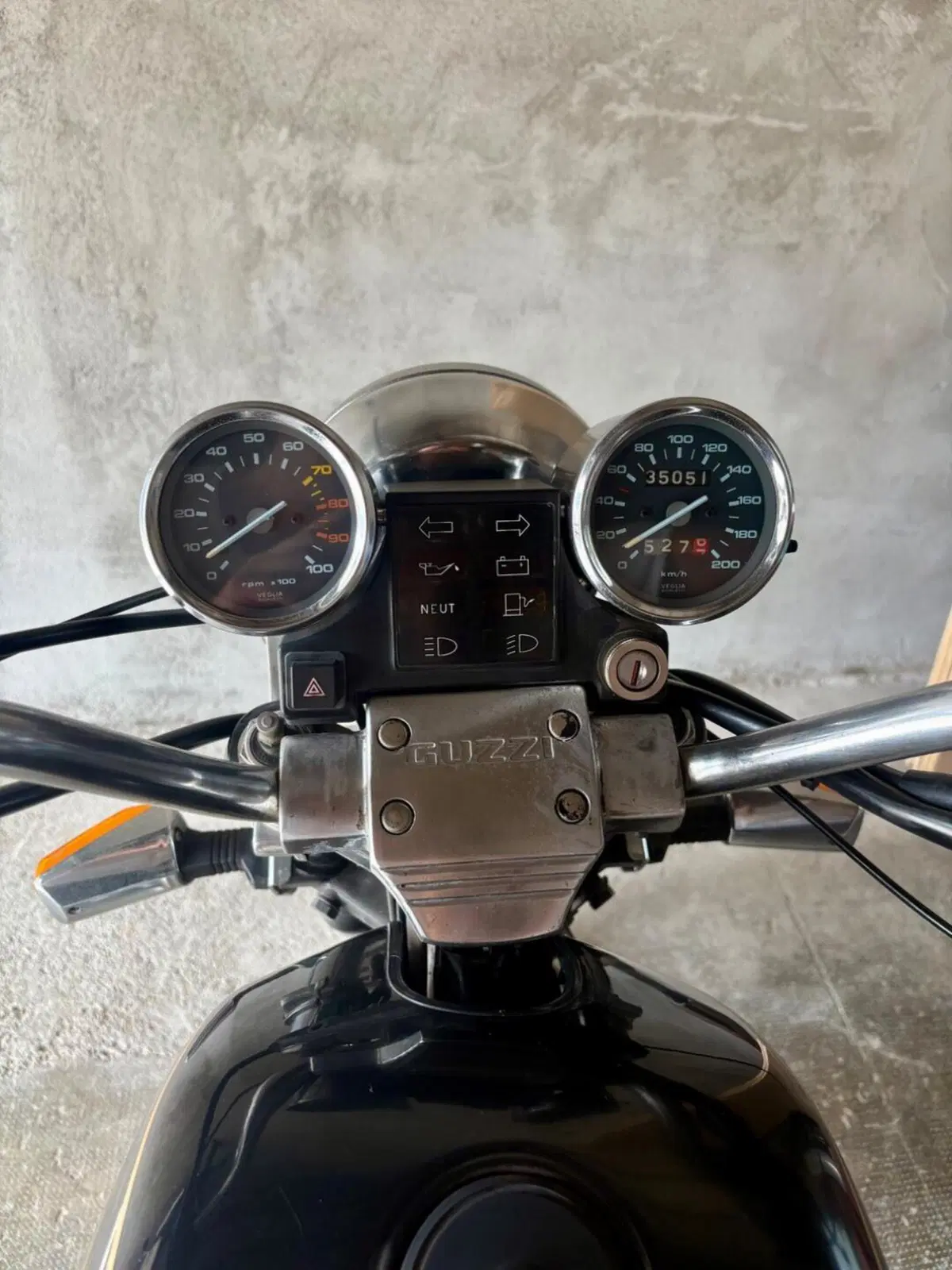 Moto Guzzi V 65 GT (7)
