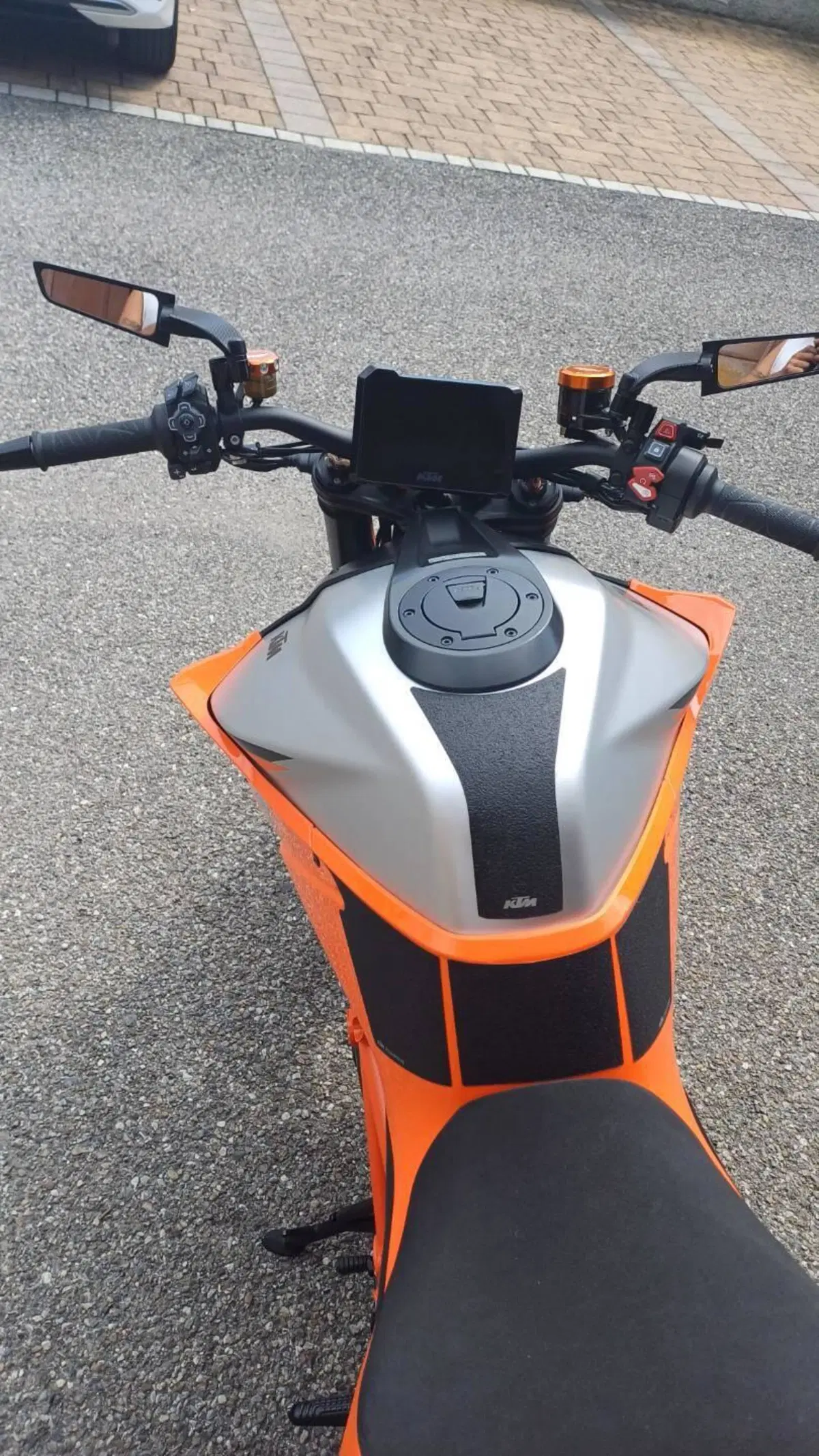 KTM 1290 Super Duke R (2021 - 23) (4)