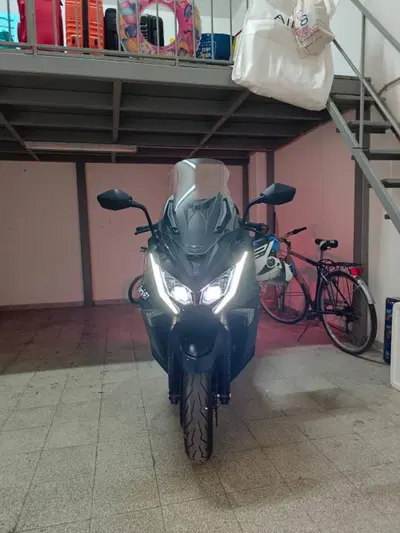 Kymco AK 550 ETS (2021 - 26) usata