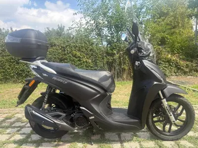 Kymco People 200i S (2021 - 26) usata