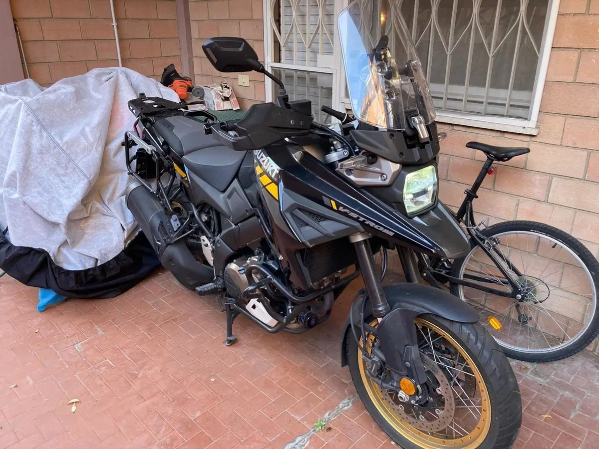 Suzuki V-Strom 1050XT (2020 - 23) (7)