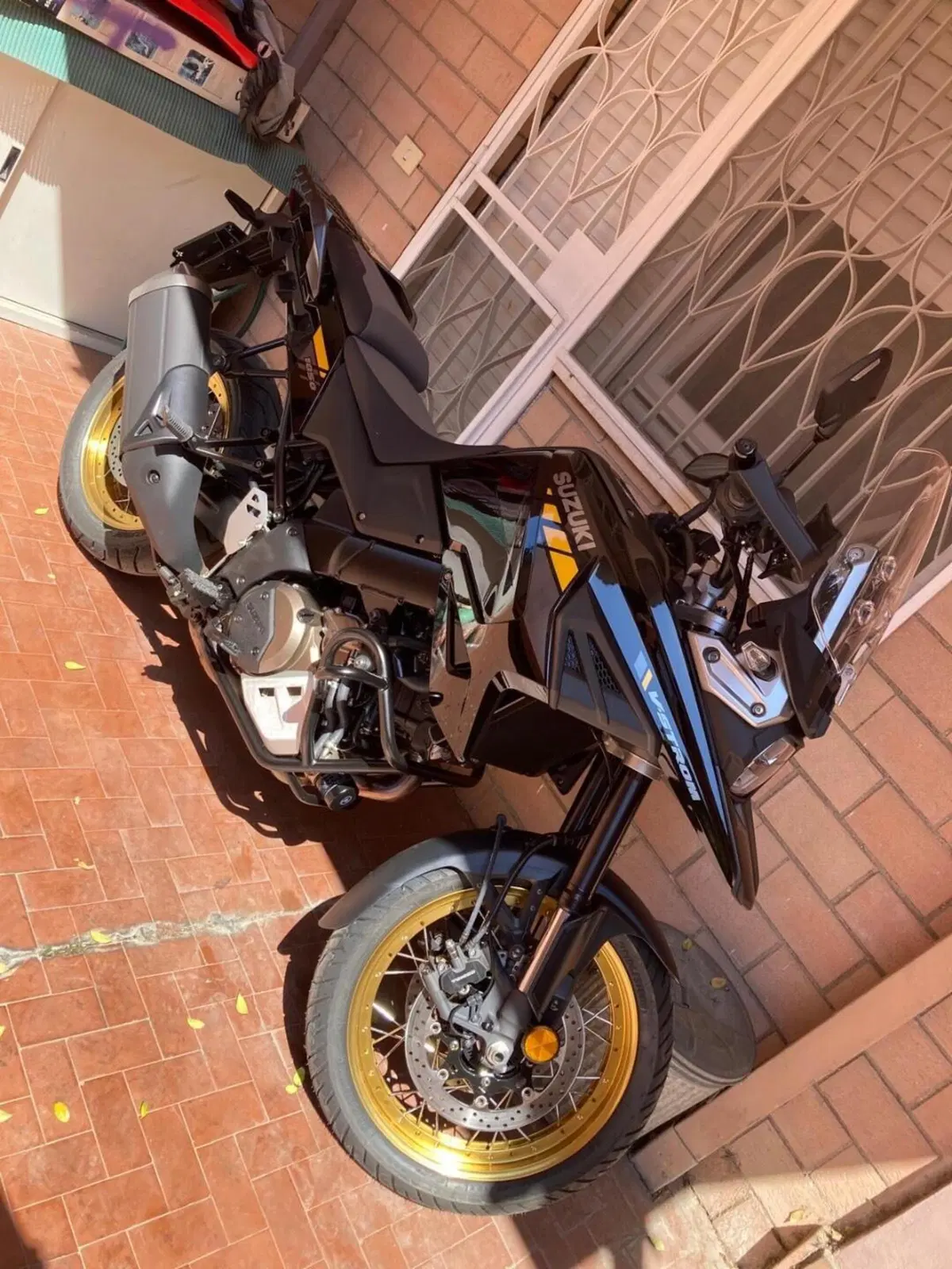 Suzuki V-Strom 1050XT (2020 - 23) (8)