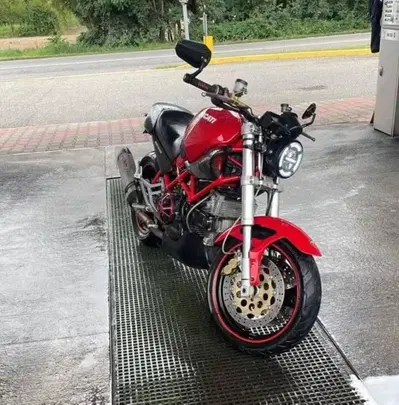 Ducati Monster 600 (1994 - 02) usata