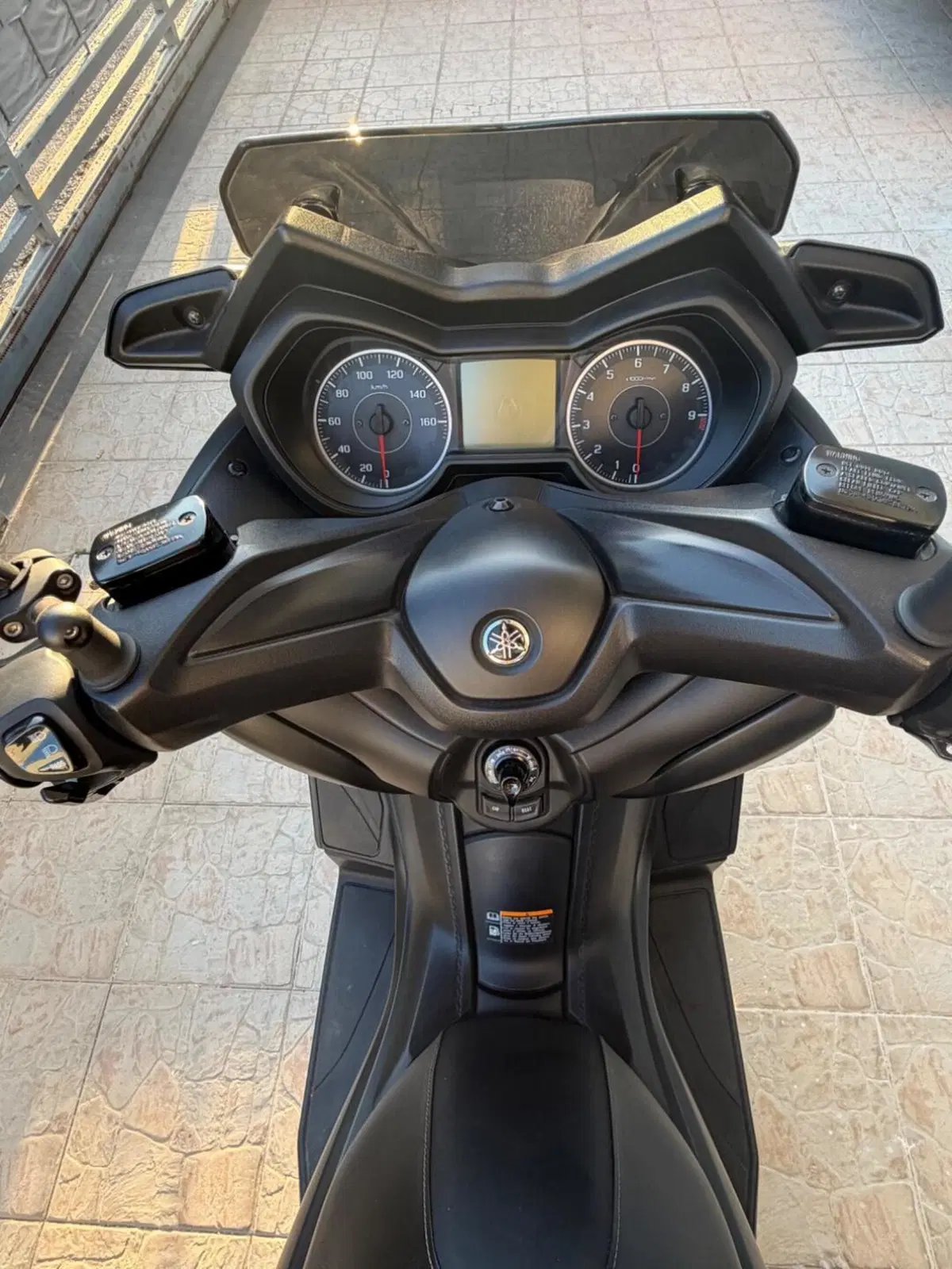 Yamaha X-Max 300 ABS (2017 - 20) (11)