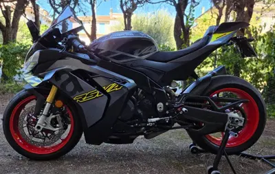 Aprilia RSV4 1100 (2025 - 26) usata