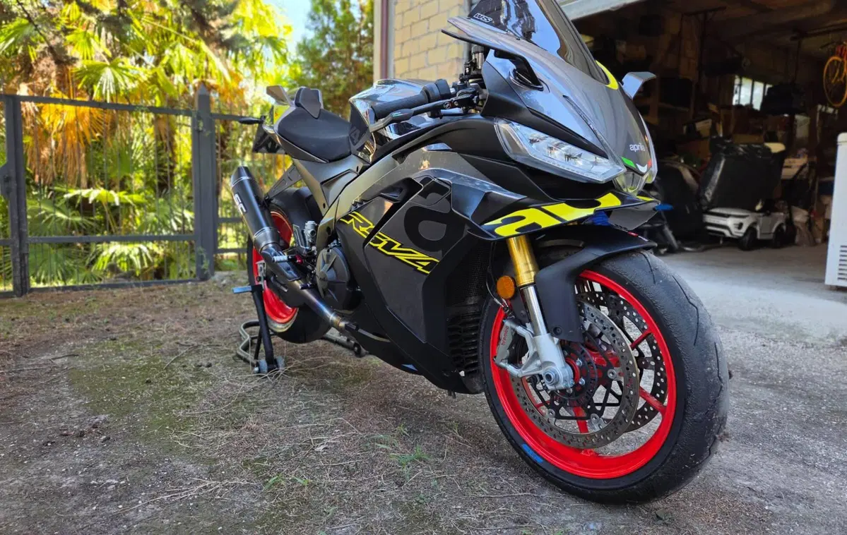 Aprilia RSV4 1100 (2025 - 26) (5)