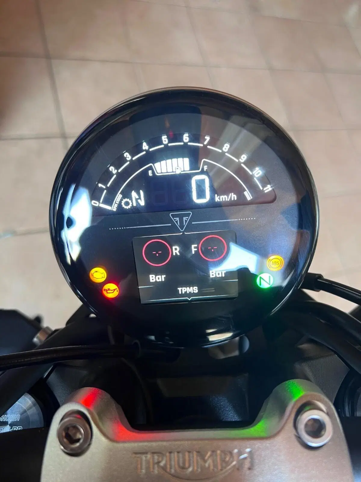 Triumph Trident 660 (2025) (5)