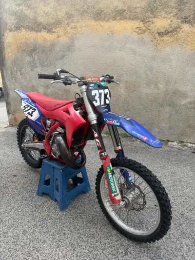 GASGAS MC 125 (2023) usata