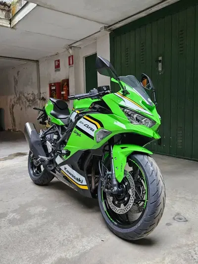 Kawasaki Ninja ZX-4RR (2024 - 26) usata