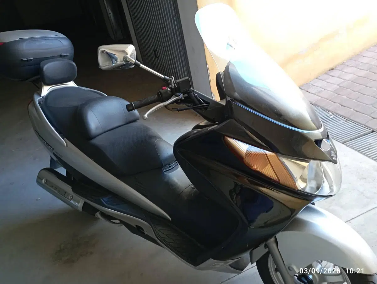 Suzuki Burgman AN 400 (2001 - 02) (4)