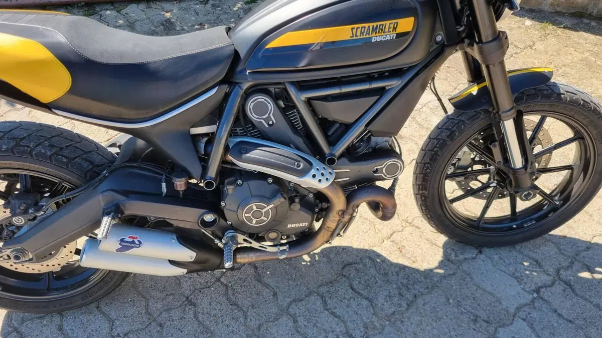 Ducati Scrambler 800 Full Throttle (2015 - 16) (6)