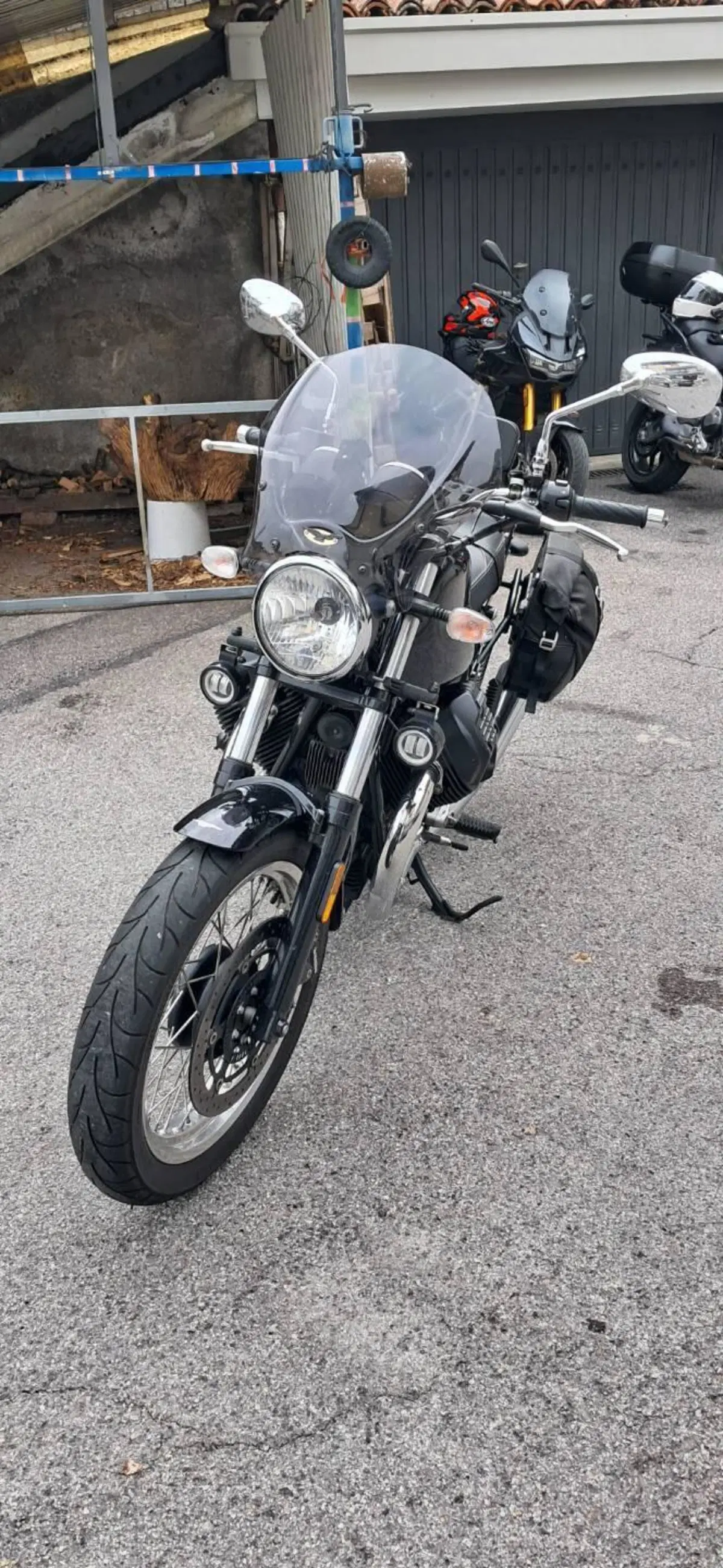 Moto Guzzi V7 III Special (2017 - 20) (5)