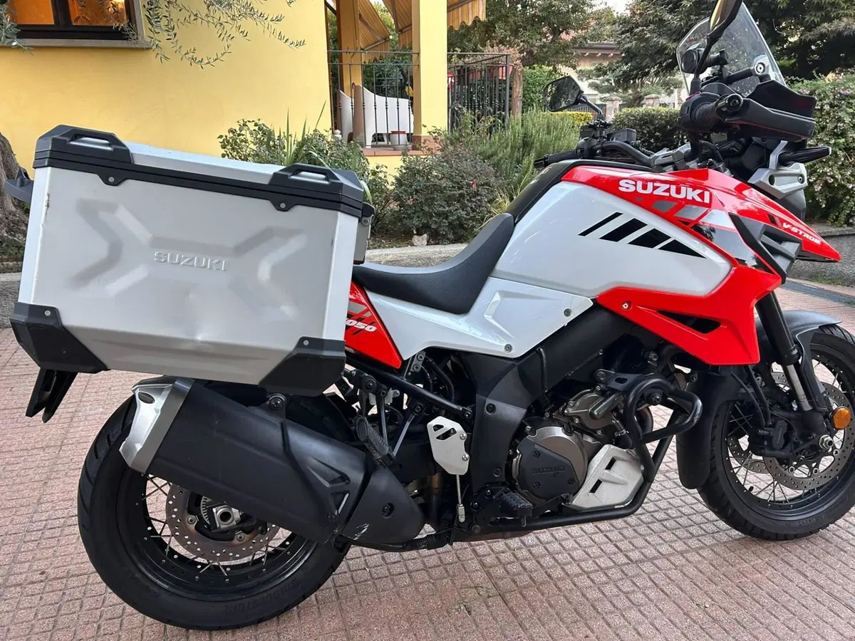 Suzuki V-Strom 1050XT (2020 - 23) (5)