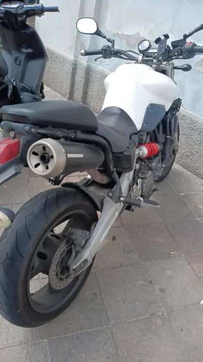 Yamaha MT-03 (2006 - 14) usata