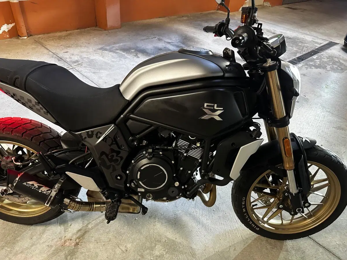 CFMOTO 700CL-X Heritage (2021 - 26) (2)