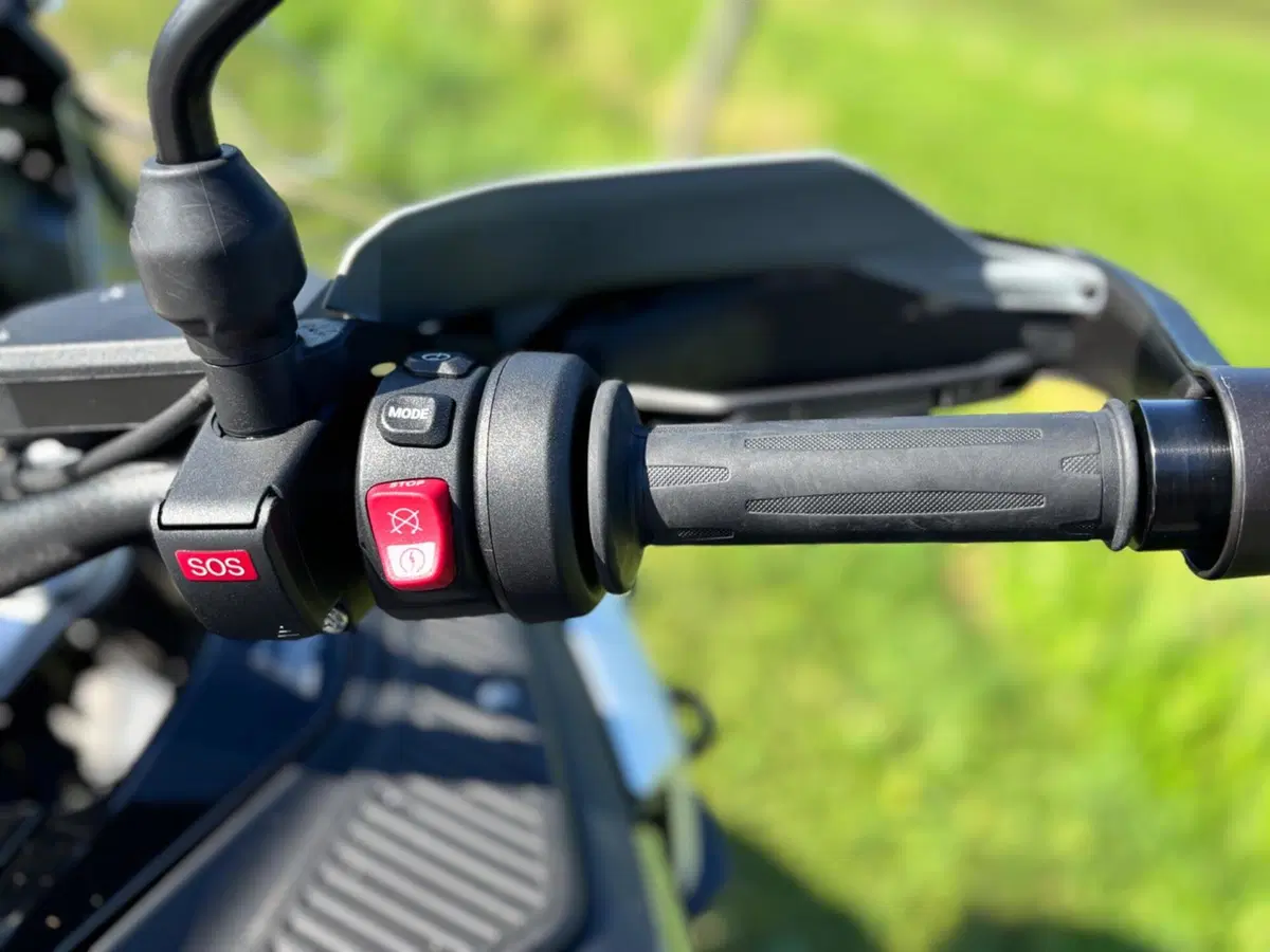 Bmw R 1300 GS Adventure Triple Black (2025 - 26) (6)
